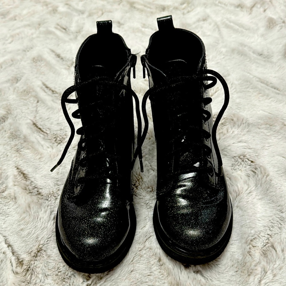 Girls black boots size 2